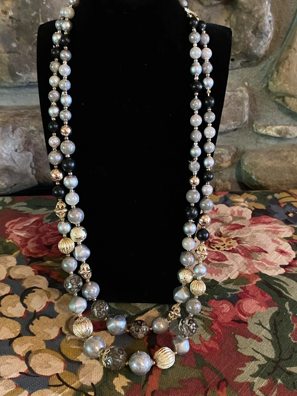 Vintage 2 strand silver-tone, gray and black beaded necklace.